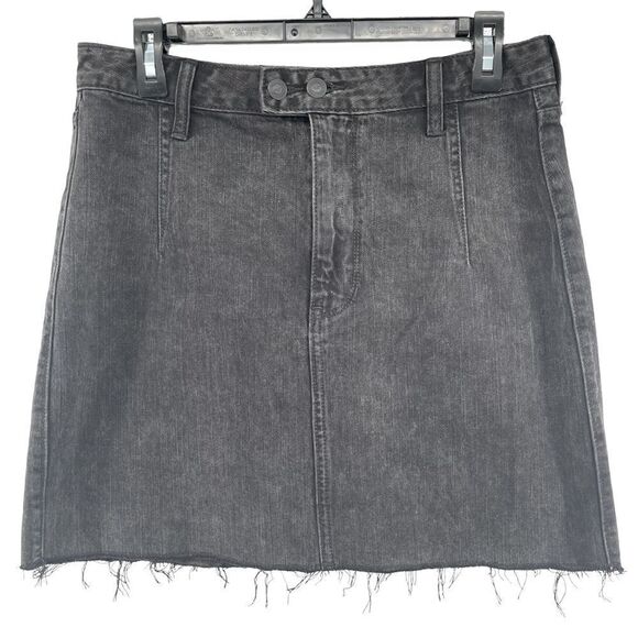 Hollister Dresses & Skirts - Hollister Ultra High Rise Black Raw Hem Denim Skirt Size 11 (Waist 30”)